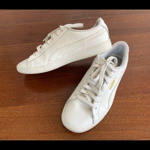 PUMA Womens White Leather Sneakers
